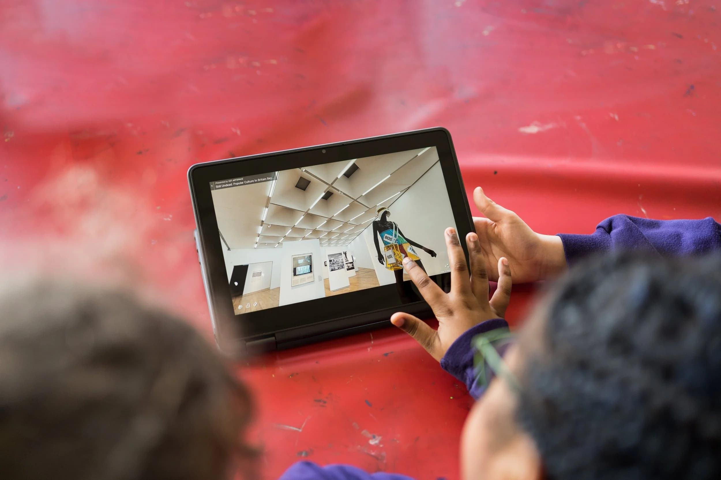 Virtual Exhibition Library on Tablet